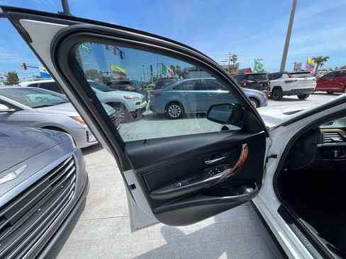 Used 2015 BMW 328i xDrive Sedan AWD/4WD image 20