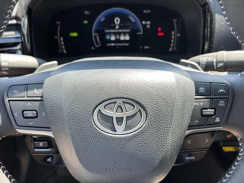 New 2026 Toyota Camry SE FWD image 27