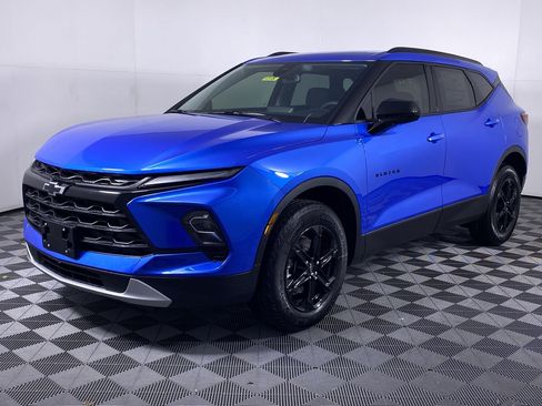 New 2026 Chevrolet Blazer LT w/ Convenience Package image 16