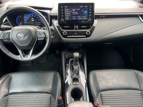 Used 2022 Toyota Corolla XSE FWD image 13