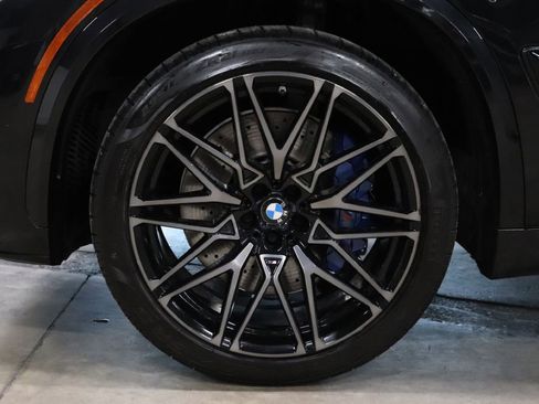 Used 2021 BMW X5 M w/ Competition Package image 39