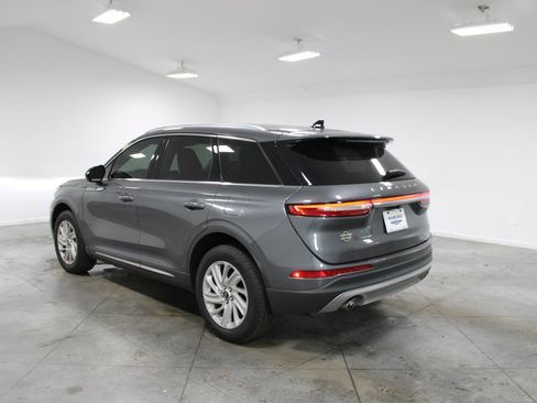 Used 2022 Lincoln Corsair FWD image 7