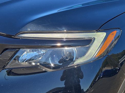 Used 2022 Honda Pilot Sport image 10