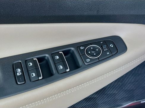 Used 2023 Hyundai Santa Fe Limited AWD/4WD image 18