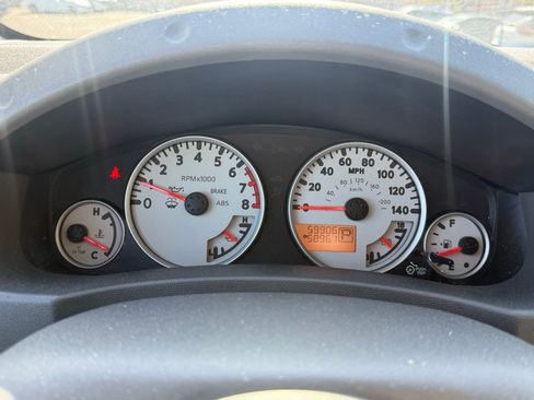 Used 2018 Nissan Frontier Desert Runner RWD image 16