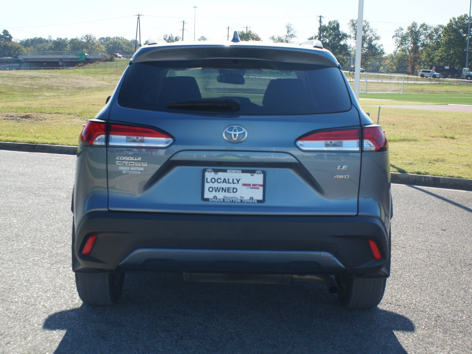 Used 2023 Toyota Corolla Cross LE w/ Moonroof Package AWD/4WD image 3