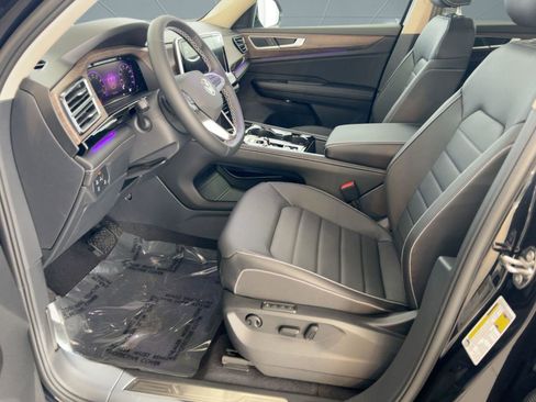 New 2026 Volkswagen Atlas SEL image 5