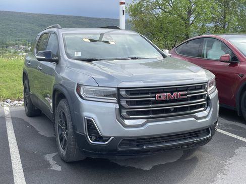 Used 2023 GMC Acadia AT4 w/ Technology Package AWD/4WD image 1