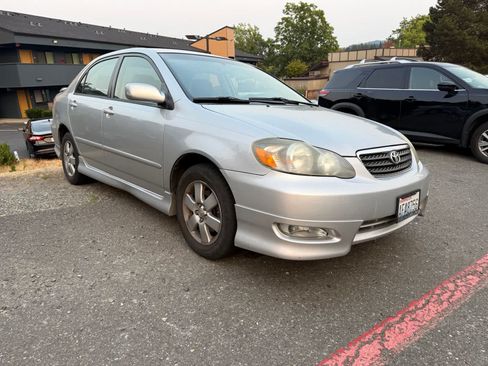 Used 2005 Toyota Corolla S w/ Extra Value Pkg 1 FWD image 4