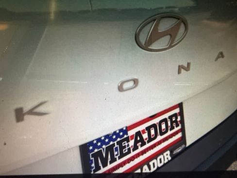 Used 2025 Hyundai Kona SEL FWD image 9