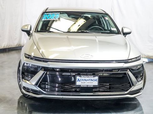 Used 2025 Hyundai Sonata SEL FWD image 7