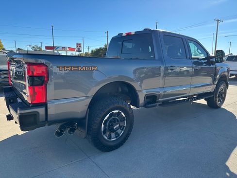 Used 2023 Ford F250 Lariat w/ Lariat Ultimate Package image 6