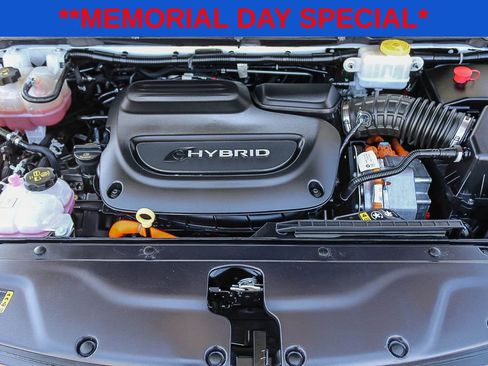 Used 2023 Chrysler Pacifica Limited FWD image 27