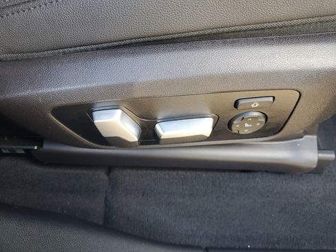 Used 2021 BMW X3 xDrive30i w/ M Sport Package image 9