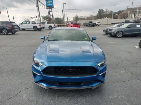 Used 2018 Ford Mustang Premium w/ Equipment Group 201A image 3