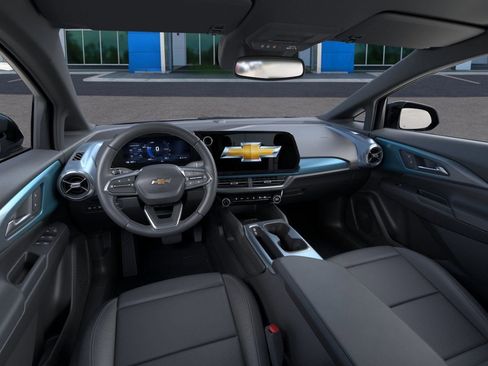 New 2026 Chevrolet Equinox EV LT image 15