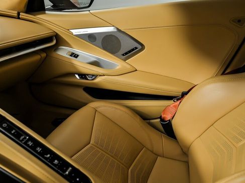 Used 2022 Chevrolet Corvette Stingray Premium Conv w/ Z51 Performance Package image 42