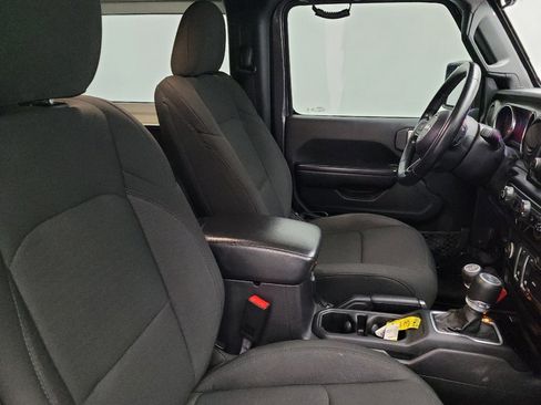 Used 2020 Jeep Wrangler Sport image 21