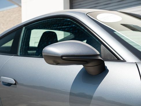 Certified 2025 Porsche 911 Carrera RWD image 25