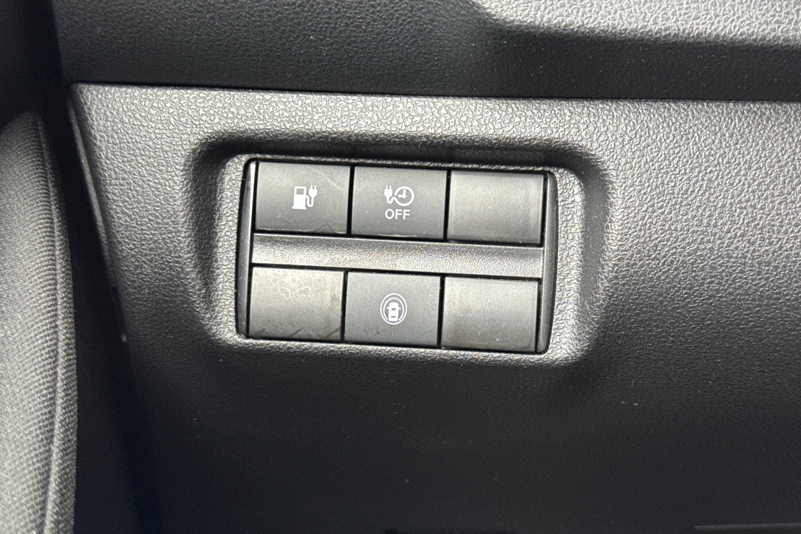 Used 2025 Nissan Leaf S FWD image 43