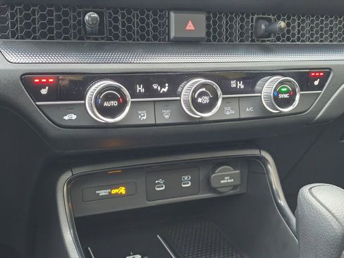 Certified 2026 Honda CR-V EX image 7