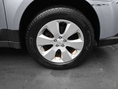 Used 2012 Subaru Outback 2.5i Premium image 13