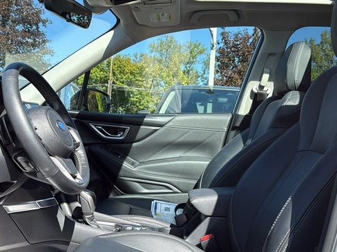 Used 2020 Subaru Forester Touring AWD/4WD image 12