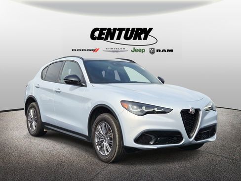 Used 2024 Alfa Romeo Stelvio Sprint AWD/4WD image 1