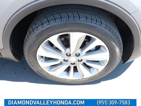 Used 2020 Buick Encore Preferred FWD image 24