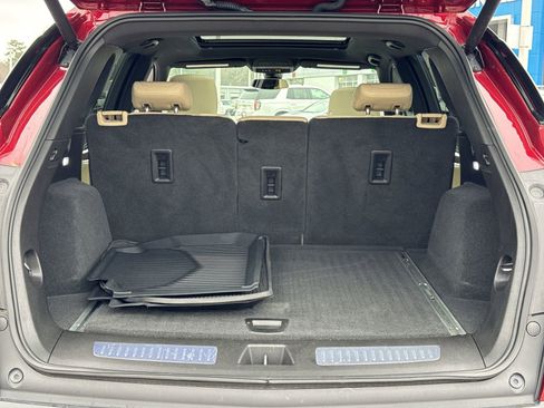 Used 2019 Cadillac XT5 Luxury image 32