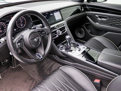 Used 2020 Bentley Flying Spur W12 AWD/4WD image 21