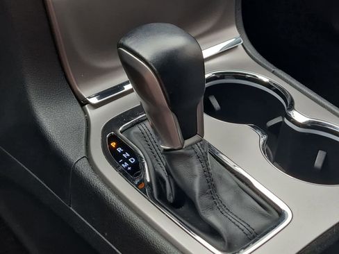 Used 2022 Jeep Grand Cherokee Limited RWD image 16