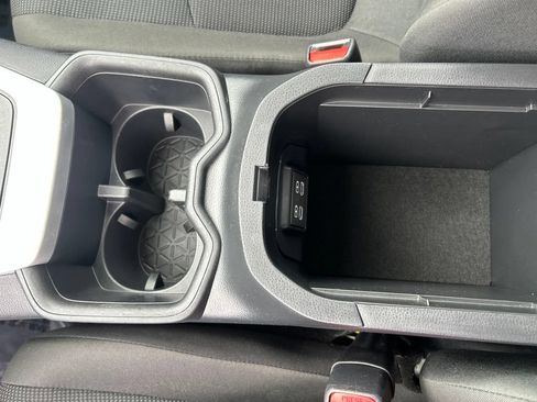 Certified 2025 Toyota RAV4 LE AWD/4WD image 23
