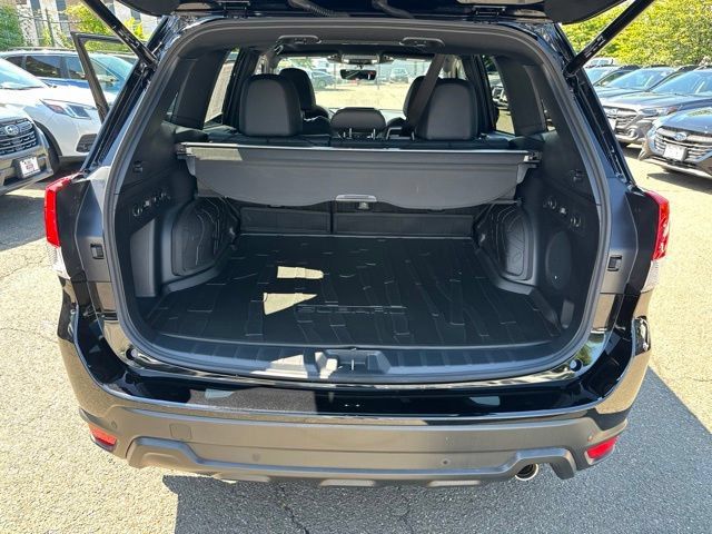 Certified 2025 Subaru Forester Wilderness AWD/4WD image 28
