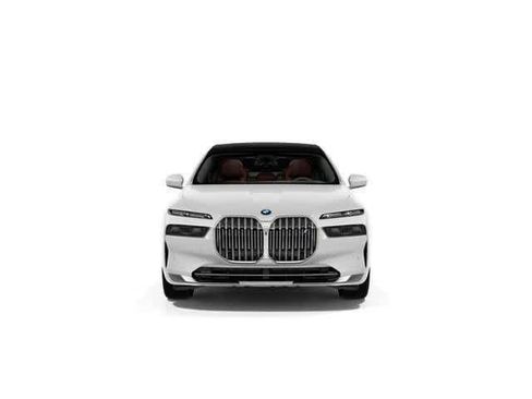 New 2026 BMW i7 xDrive60 w/ Executive Package image 2