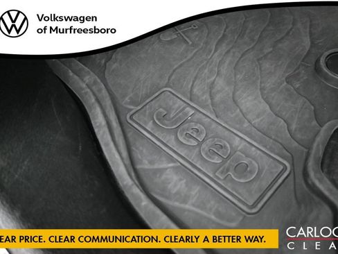 Used 2023 Jeep Wrangler Unlimited w/ Cold Weather Group AWD/4WD image 25