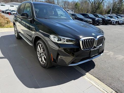 Certified 2024 BMW X3 xDrive30i w/ Premium Package w/ZPA AWD/4WD image 4