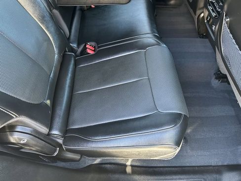 Used 2023 Jeep Grand Cherokee Overland w/ Luxury Tech Group IV image 17