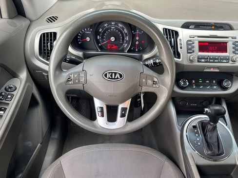 Used 2012 Kia Sportage LX FWD image 16