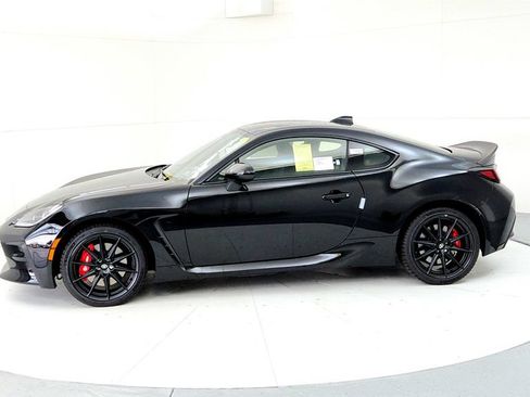 New 2026 Toyota GR86 Premium w/ Performance Package RWD image 3
