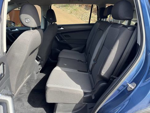 Used 2018 Volkswagen Tiguan S image 15