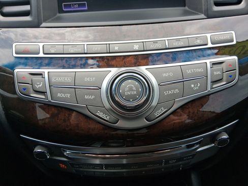 Used 2013 INFINITI JX35 AWD w/ Premium Pkg image 24