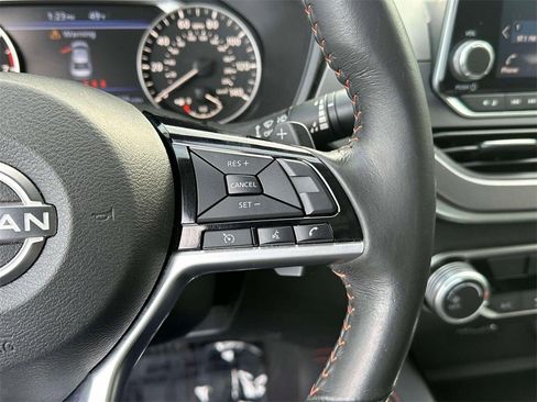 Certified 2024 Nissan Altima 2.5 SR image 23