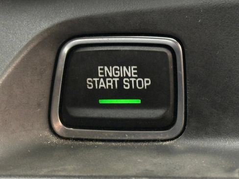 Used 2016 Chevrolet Camaro SS RWD image 28