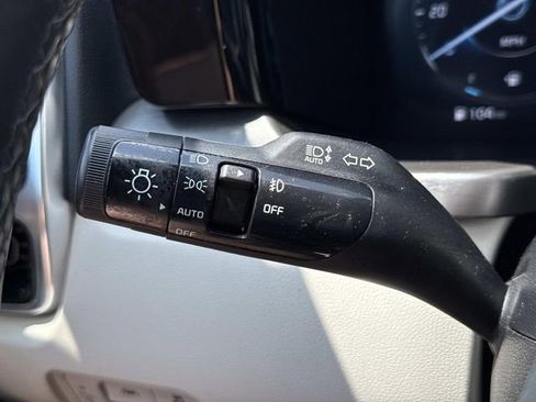 Used 2023 Kia Sorento SX Prestige w/ Panoramic Sunroof Package AWD/4WD image 27