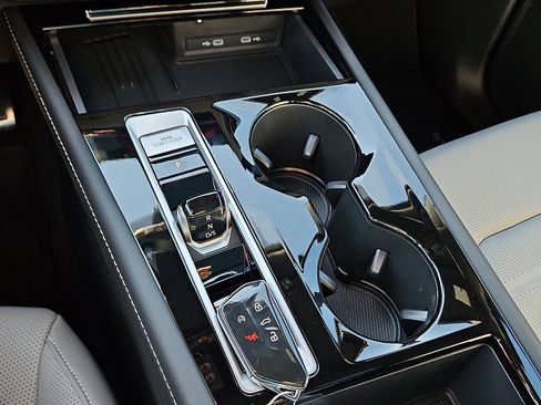 New 2026 Volkswagen Atlas Cross Sport SEL R-Line image 16