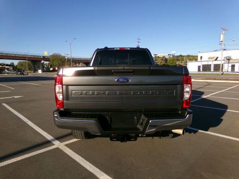Used 2020 Ford F250 XL w/ STX Appearance Package image 7