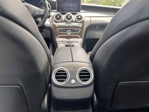 Used 2017 Mercedes-Benz C 300 4MATIC Sedan image 10