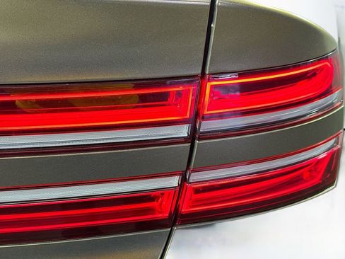 Used 2025 Genesis GV80 3.5T Advanced image 33