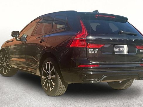 Used 2024 Volvo XC60 B5 Plus w/ Protection Package Premier AWD/4WD image 16